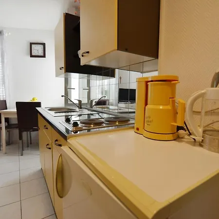 Peter Studio Apartment