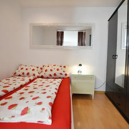 Peter Studio Apartment
